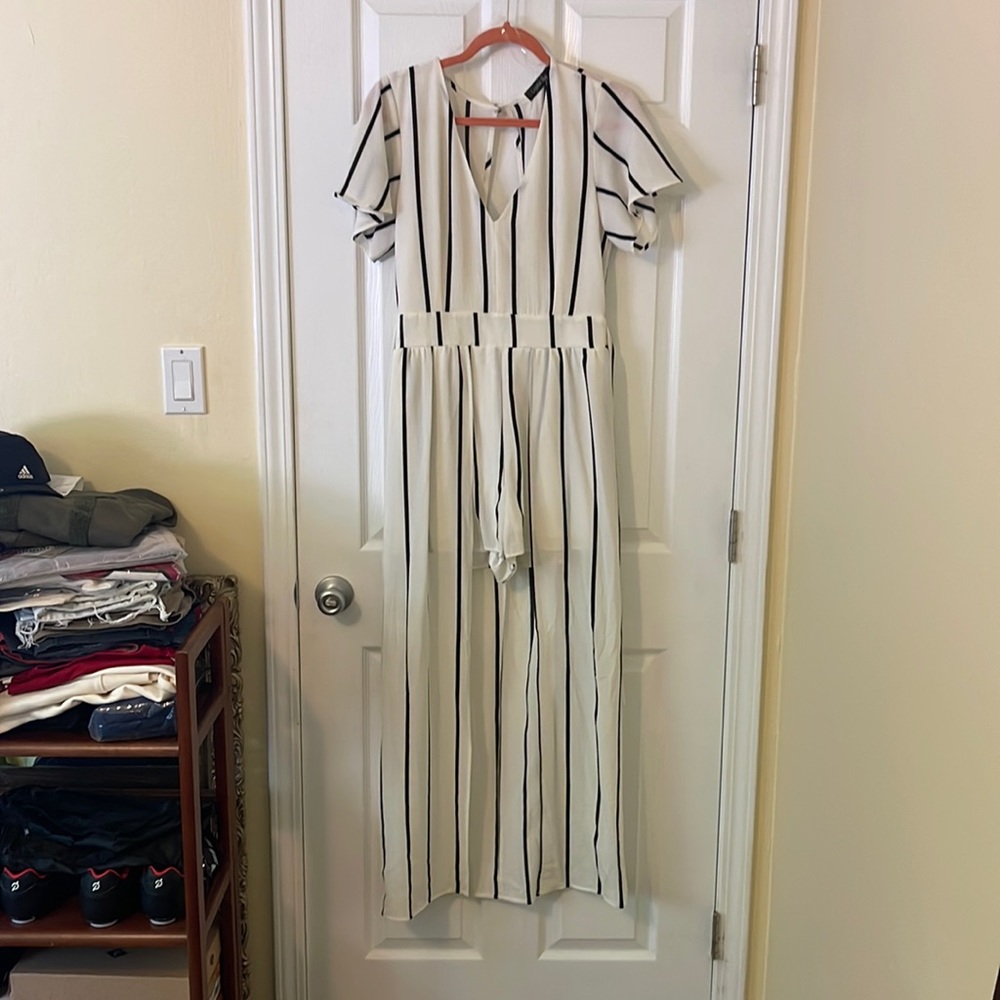 Short sleeved high low romper with open back